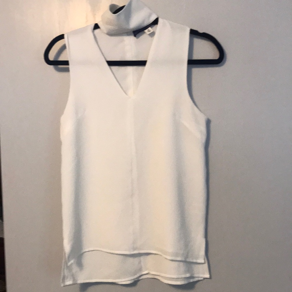 White blouse 👚